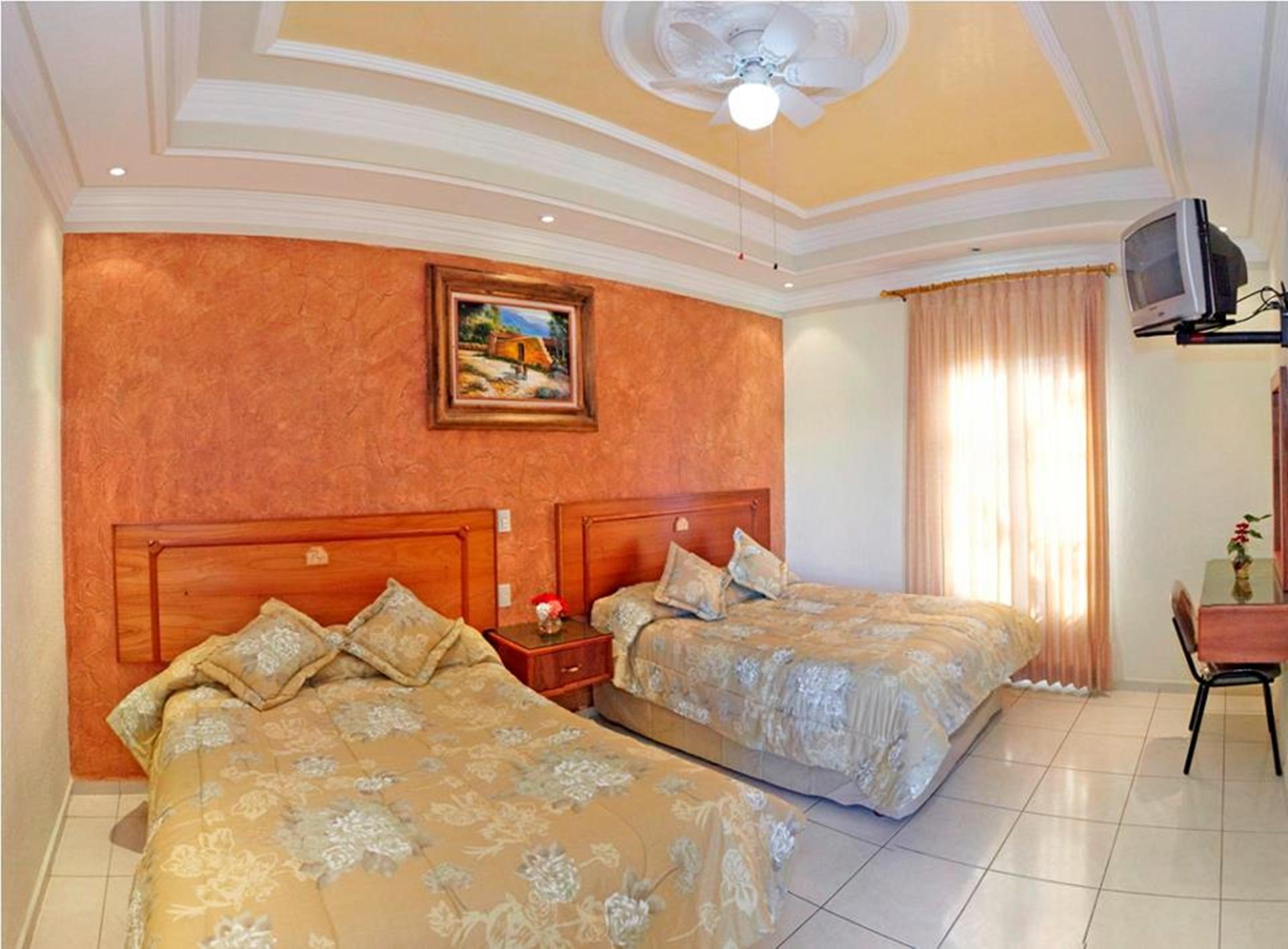 Hotel Rincon Tarasco มอเรเลีย ภายนอก รูปภาพ