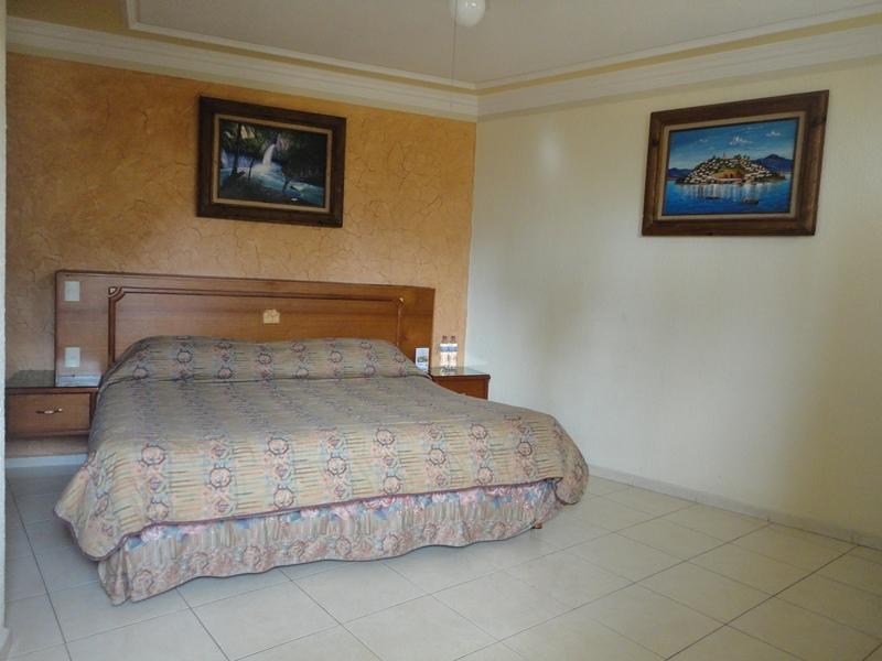 Hotel Rincon Tarasco มอเรเลีย ภายนอก รูปภาพ