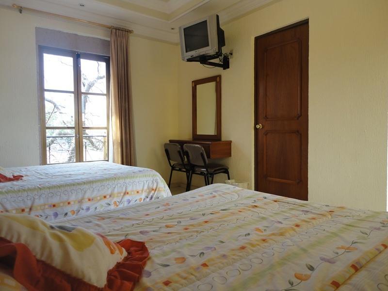 Hotel Rincon Tarasco มอเรเลีย ภายนอก รูปภาพ